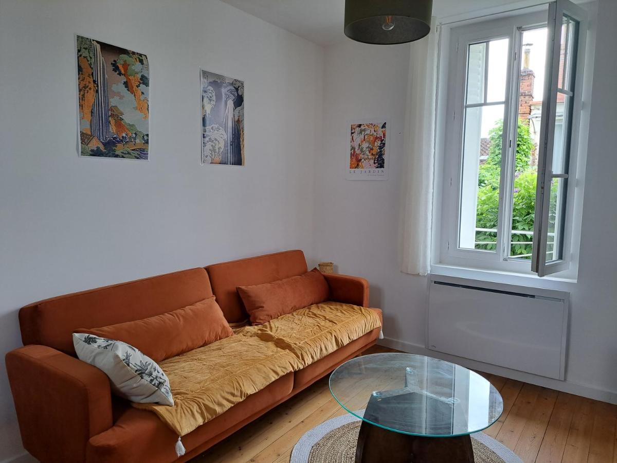 Appartement Calme Dans Maisonnette Graulhet Екстериор снимка